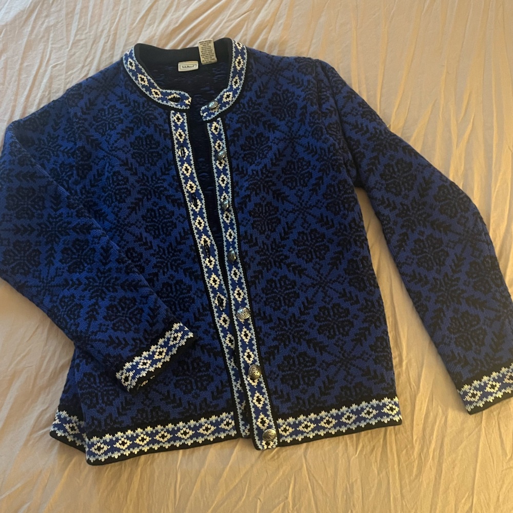 LL Bean Sweater